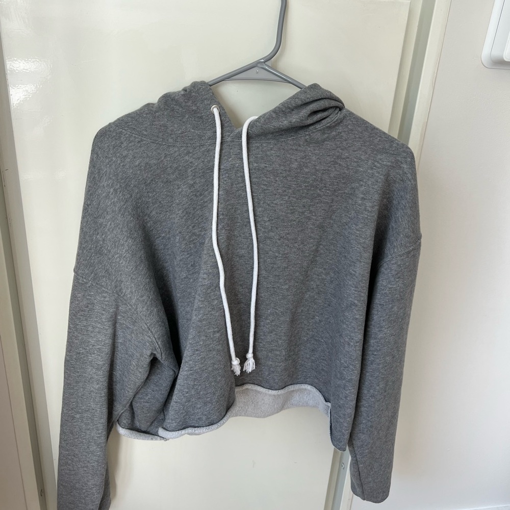 grey hoodie